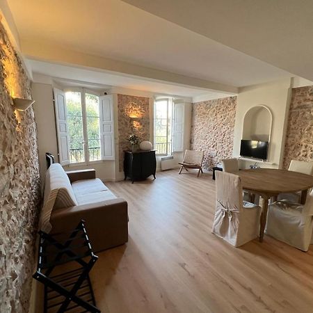 C054-Bel Appartement Lumineux Au Coeur Du Suquet Cannes Esterno foto