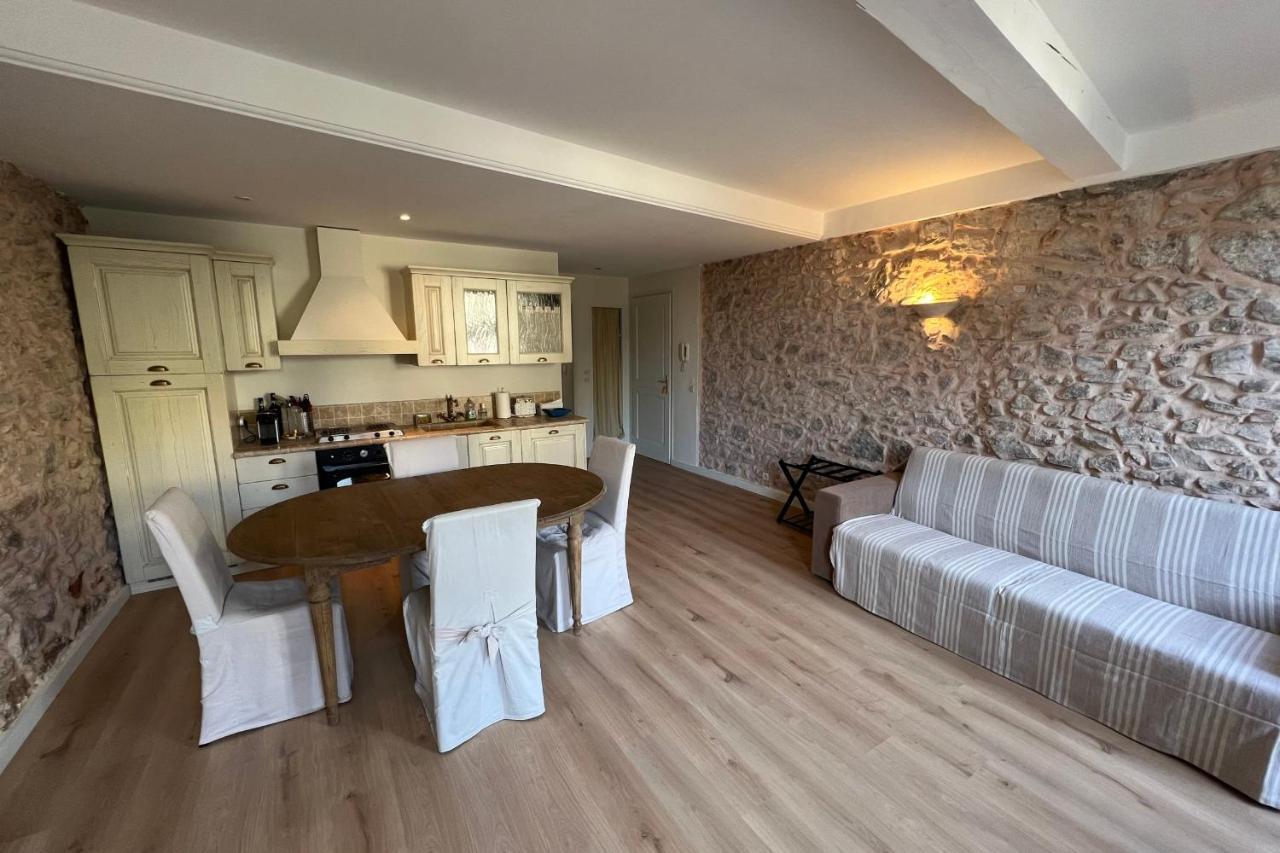 C054-Bel Appartement Lumineux Au Coeur Du Suquet Cannes Esterno foto