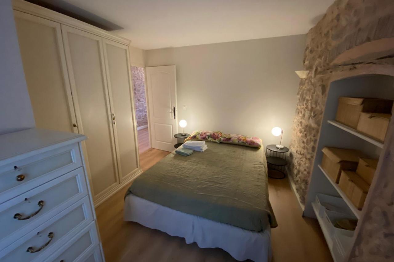 C054-Bel Appartement Lumineux Au Coeur Du Suquet Cannes Esterno foto