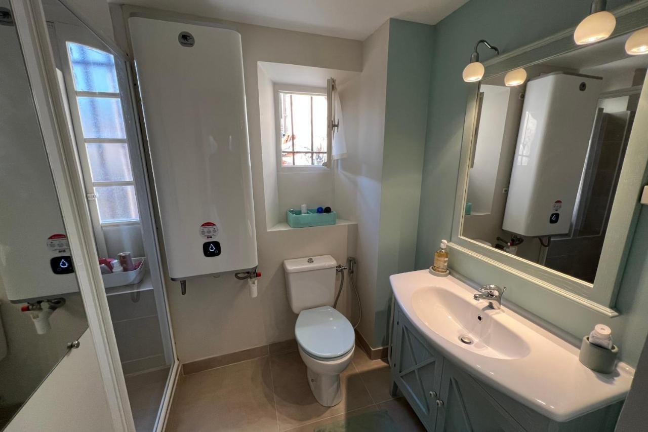 C054-Bel Appartement Lumineux Au Coeur Du Suquet Cannes Esterno foto